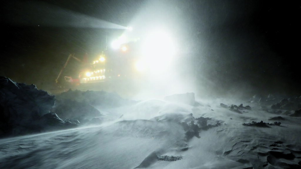 Data collected by the MOSAiC expedition to the central Arctic revealed blowing snow